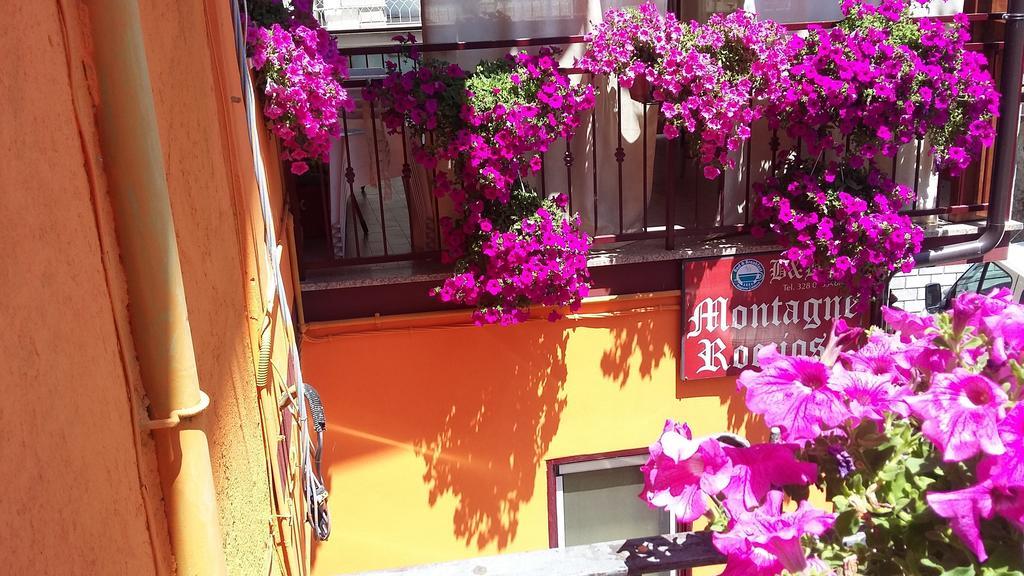 Montagne Rocciose Bed & Breakfast Frascineto Екстериор снимка