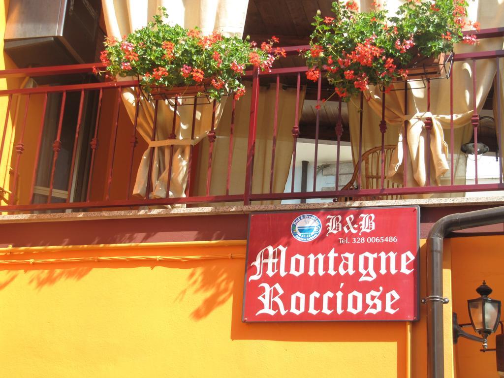 Montagne Rocciose Bed & Breakfast Frascineto Екстериор снимка